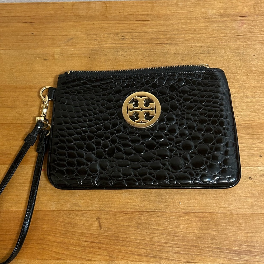 Tory Burch wristlet purse